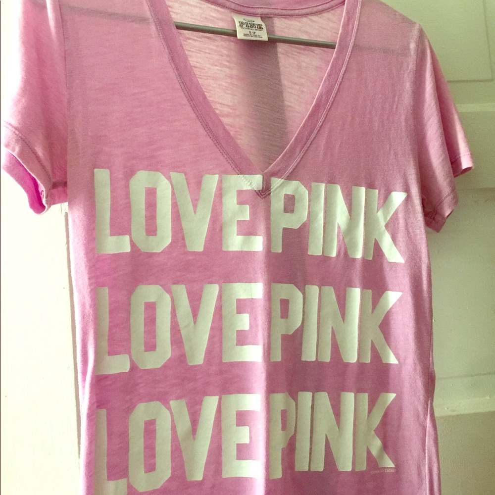 Victoria’s Secret PINK tee